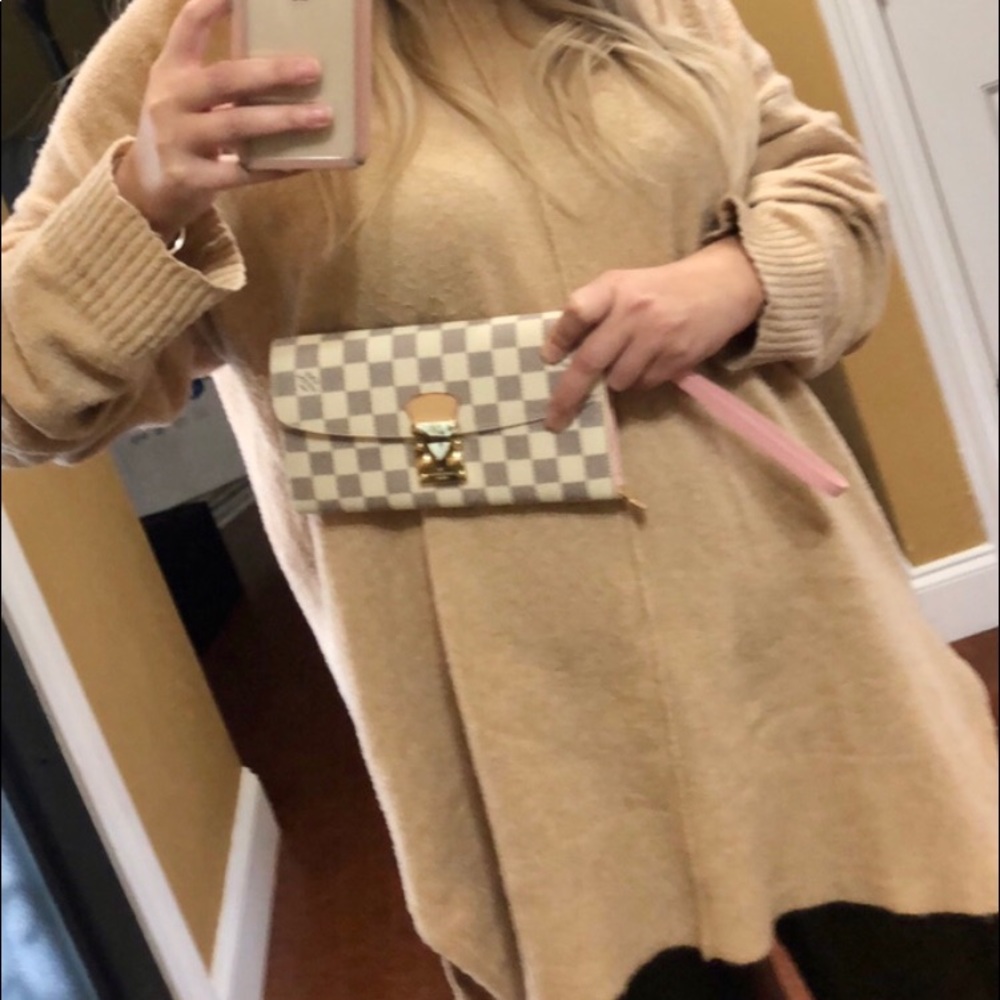 Women’s Wallet Wristlet